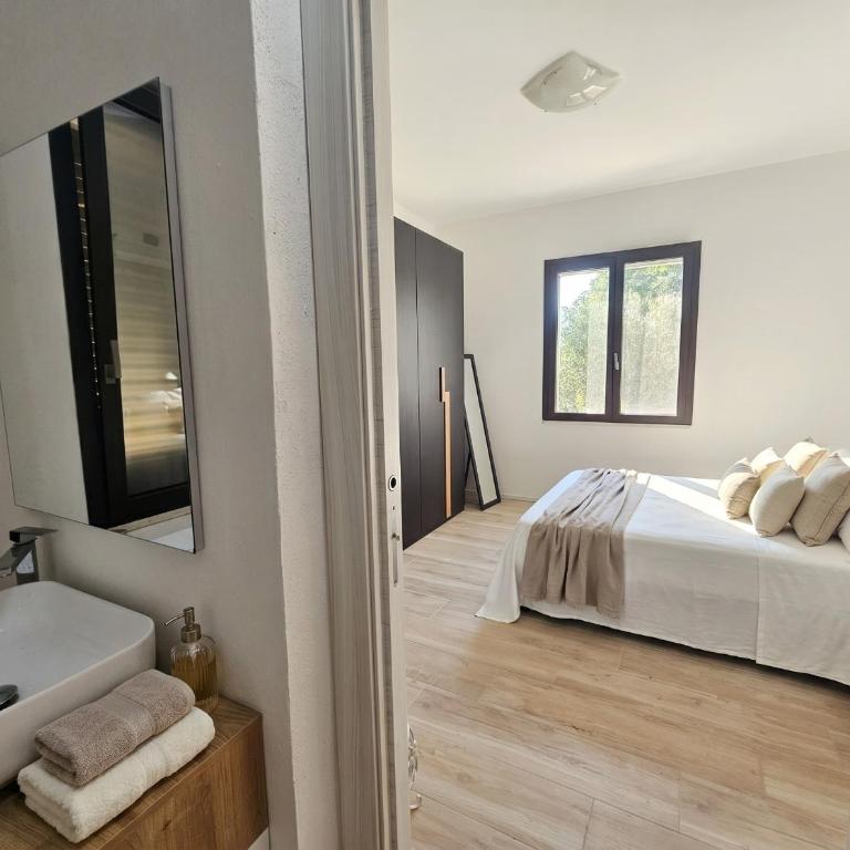 Villa Miramare Peaceful Oasis with Garden, Pool and Sea View in Alghero - Villa con Piscina Privata - 25