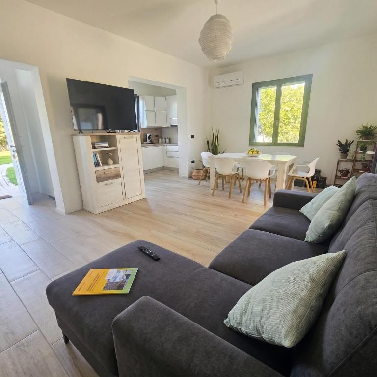 Villa Miramare Peaceful Oasis with Garden, Pool and Sea View in Alghero - Villa con Piscina Privata - 31