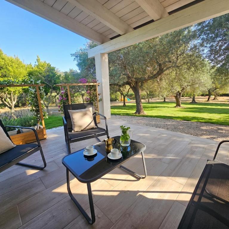 Villa Miramare Peaceful Oasis with Garden, Pool and Sea View in Alghero - Villa con Piscina Privata - 24