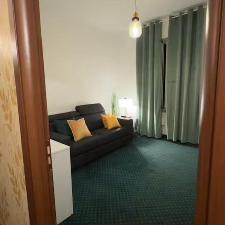 2 Rooms 10 min Arena Easy Parking - Appartamento con 2 Camere da Letto - 14