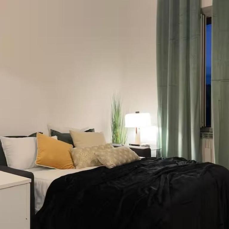 2 Rooms 10 min Arena Easy Parking - Appartamento con 2 Camere da Letto - 35