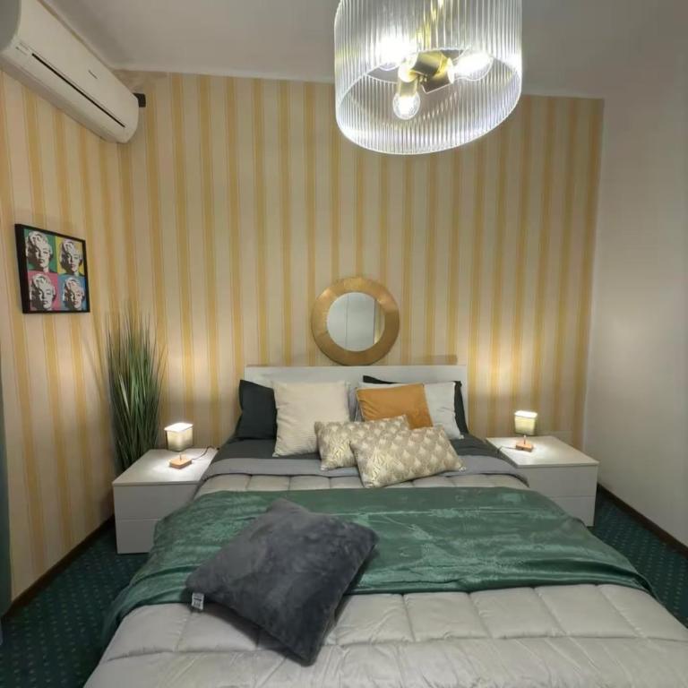 2 Rooms 10 min Arena Easy Parking - Appartamento con 2 Camere da Letto - 40