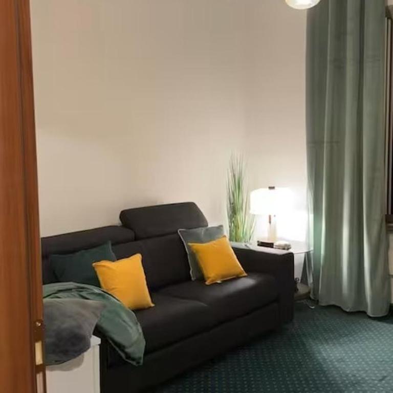 2 Rooms 10 min Arena Easy Parking - Appartamento con 2 Camere da Letto - 46