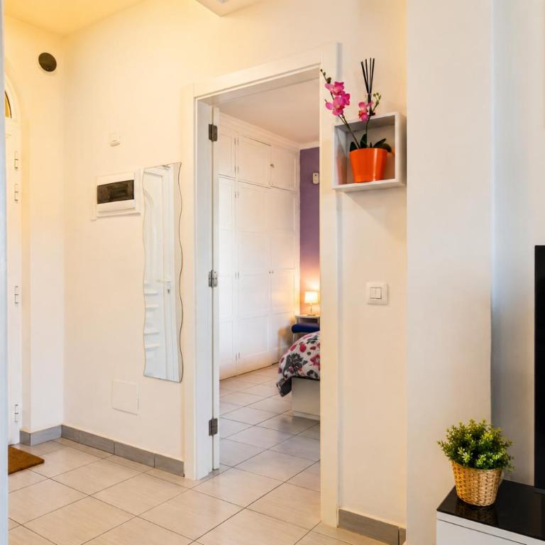 Cozy 1BR Near Beach Orlando Complex Costa Adeje by Aqua Vista Tenerife - One-Bedroom Apartment with Balcony and Mountain View - 4