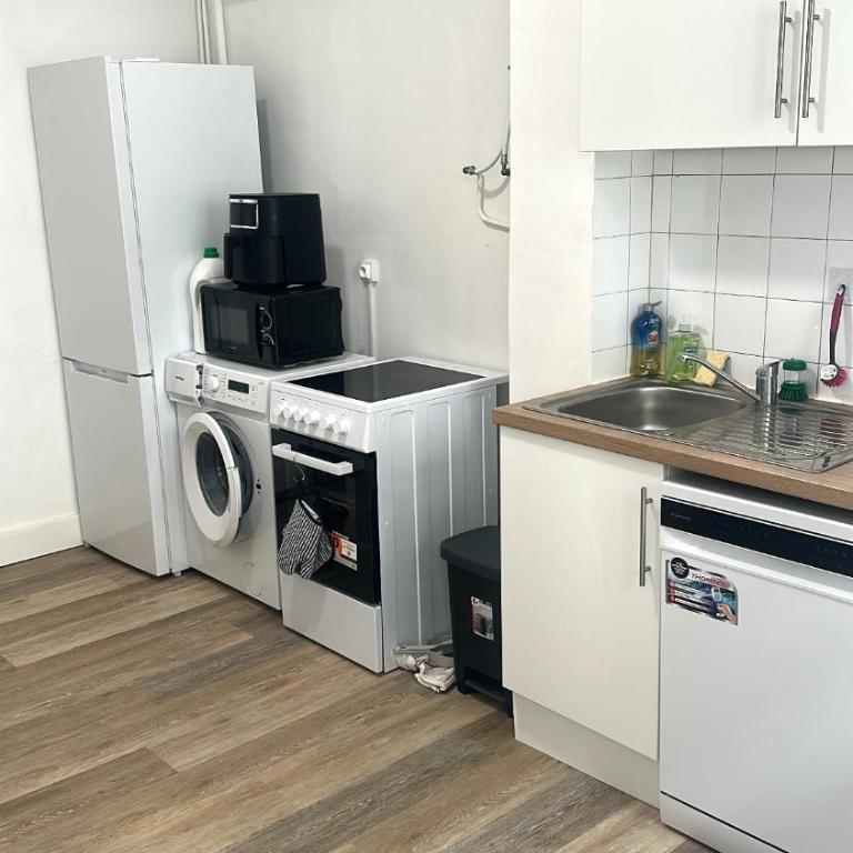 FLCbm - Joliette - Large new 3-bedroom apartment - 3 people - Apartment mit 3 Schlafzimmern - 33