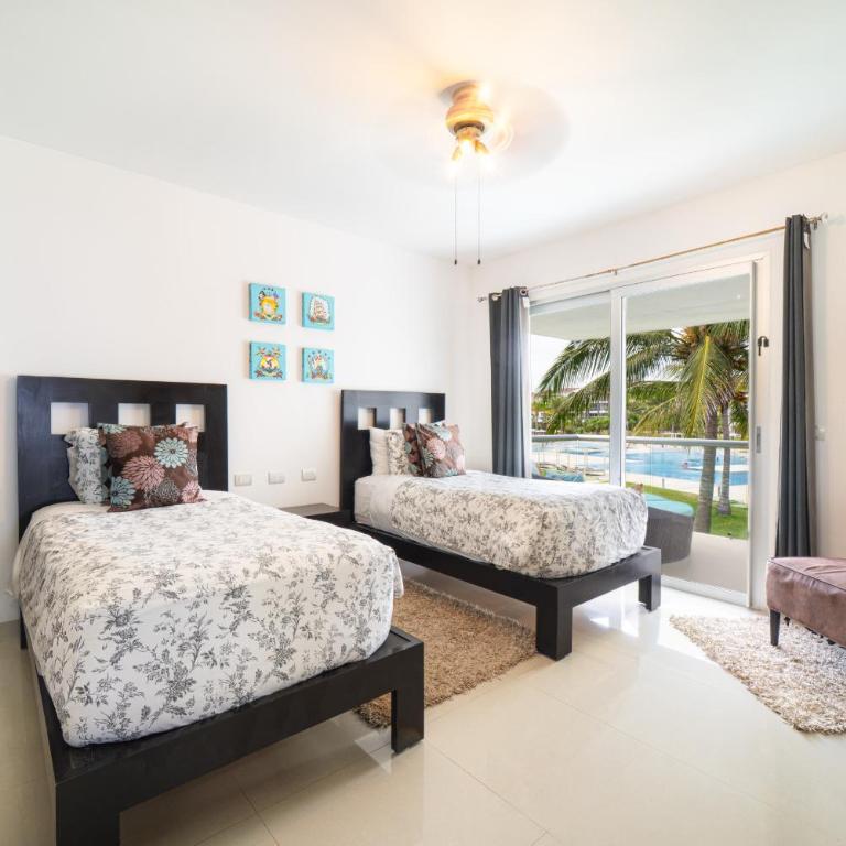 Beachfront Condo with tub, 3 BR & Pool - At Mareazul Condo Corazon - Appartement - 9