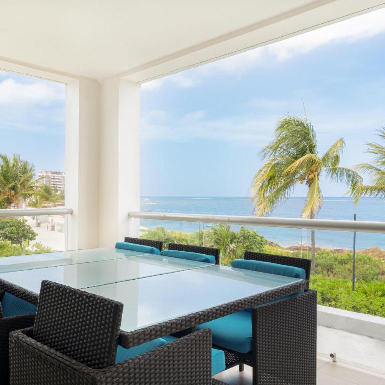 Beachfront Condo with tub, 3 BR & Pool - At Mareazul Condo Corazon - Appartement - 13