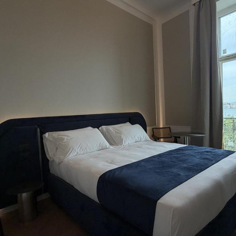 Palazzo Montella - Suite with Seaview and Bathtub - 5