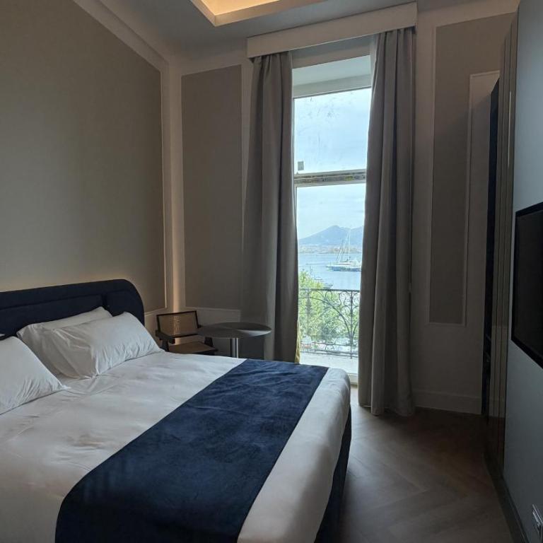 Palazzo Montella - Suite with Seaview and Bathtub - 6