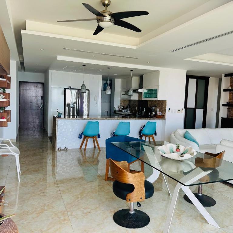 Luxury Apartment beach front - Apartamento Deluxe de 2 dormitorios con vistas al mar - 21