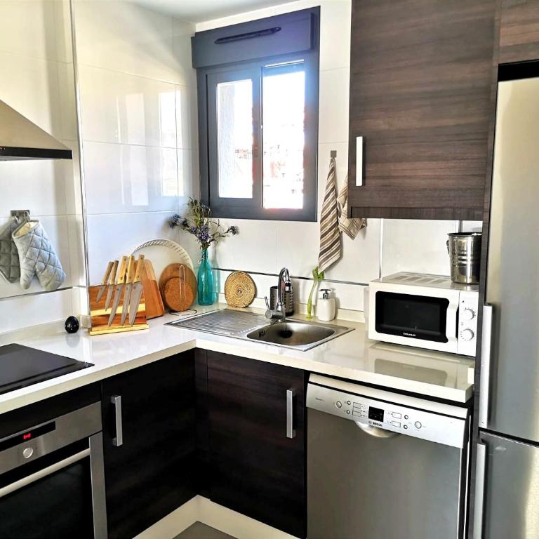 La zenia II - Deluxe Apartment mit 2 Schlafzimmern und Gartenblick - 10