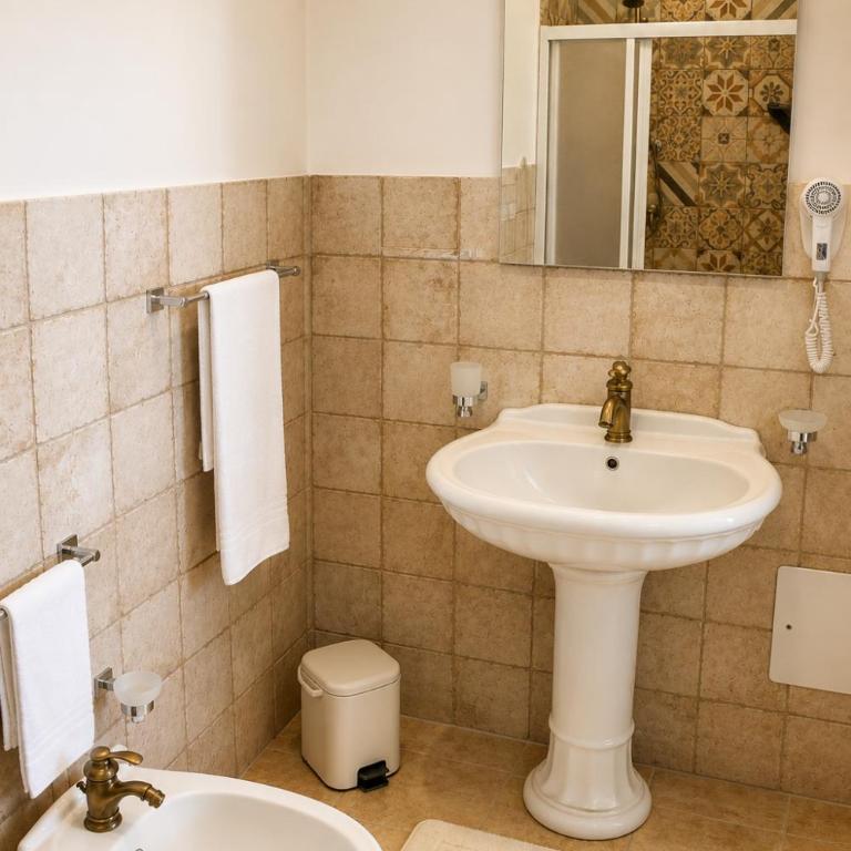 Grimaldi B&B - Camera Tripla - 1