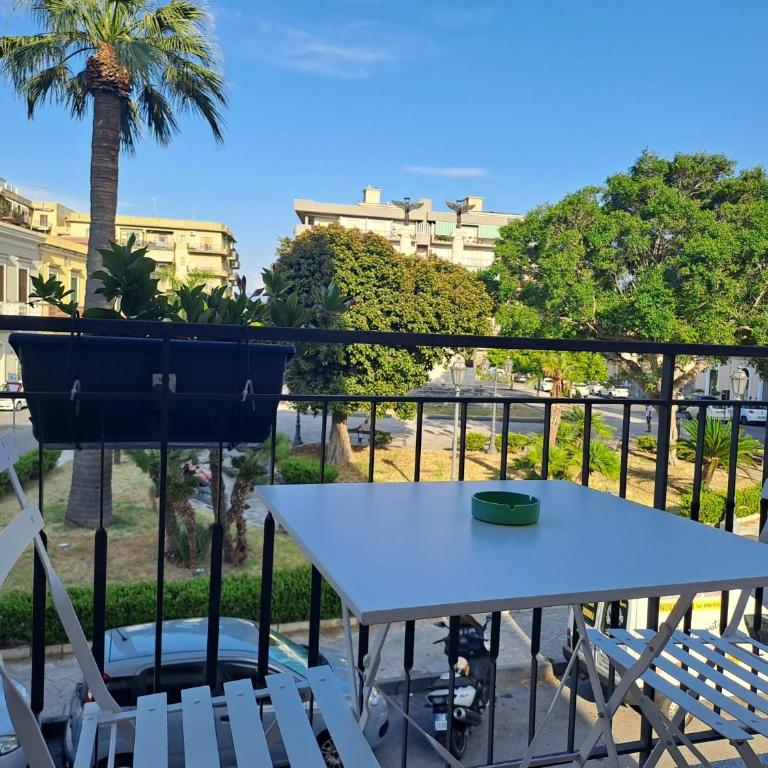 Medoro Piazza Roma Rooms - Suite Familiare con Balcone - 7