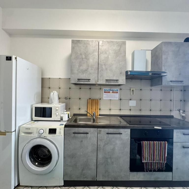 Casa Margherita - Appartamento con 3 Camere da Letto e con Balcone - 11