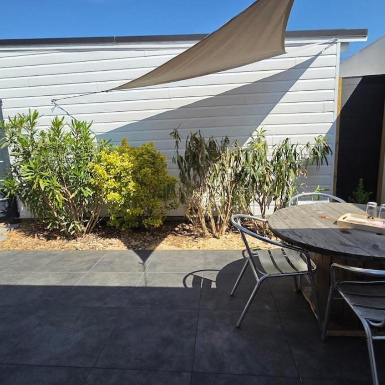 Petite maison et extérieur coconning sans vis à vis - Maison 3 Chambres - 14