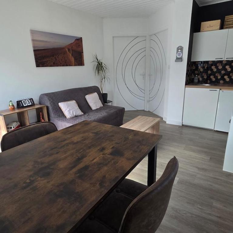 Petite maison et extérieur coconning sans vis à vis - Maison 3 Chambres - 22