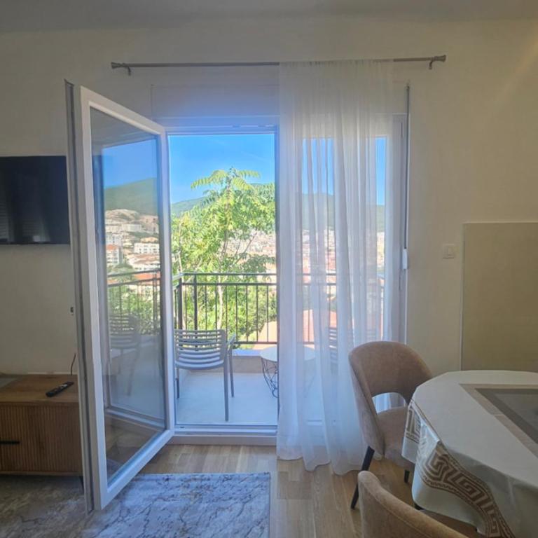 Apartman Budva Podkosljun - Apartman - 1