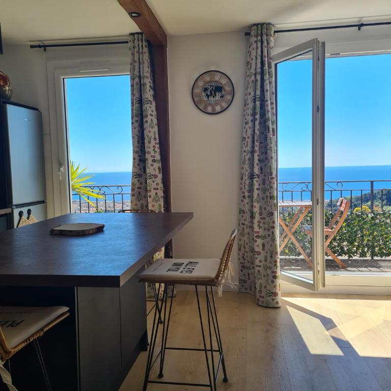 Panoramic sea view of the French Riviera, Parking - Apartment mit 1 Schlafzimmer - 42