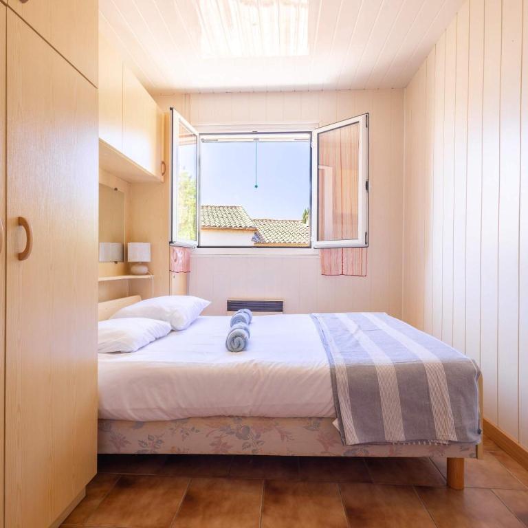 La Brise de Valras - Two-Bedroom House - 15