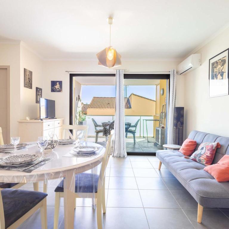 Appartement proche la mer dans une résidence calme - Apartment - 2