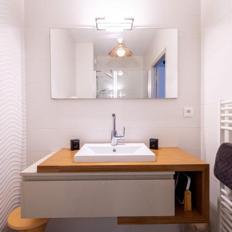 Appartement proche la mer dans une résidence calme - Apartment - 15