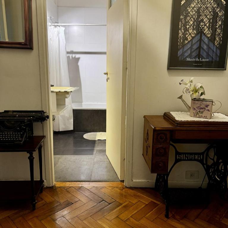 Elegante depto Recoleta, 2 dorm y balcón - Apartamento Superior de 2 dormitorios - 9