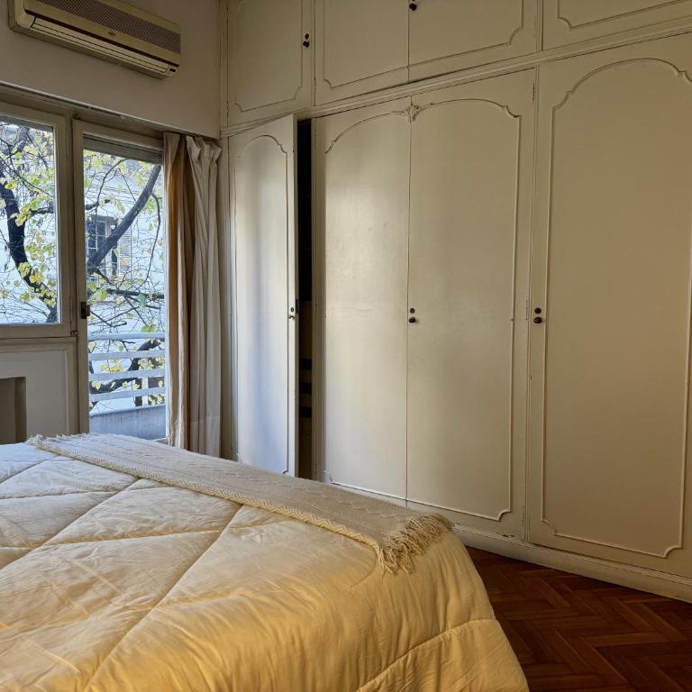 Elegante depto Recoleta, 2 dorm y balcón - Apartamento Superior de 2 dormitorios - 4