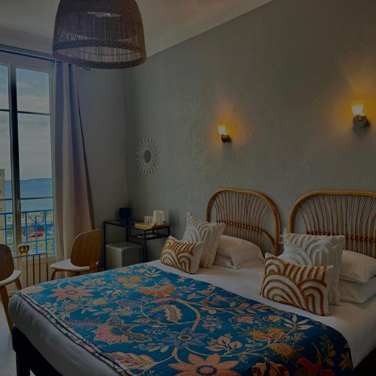 Hôtel Eden - La Baigneuse - Chambre Double ou Lits Jumeaux - Vue sur Mer - 1