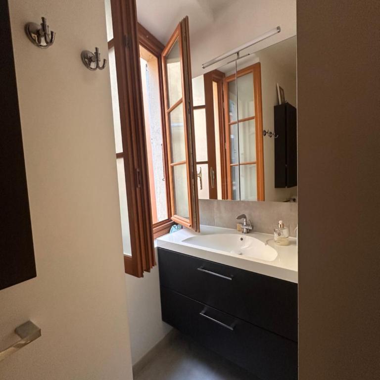 Le Citronnier - Appartement de charme dans le Vieux Menton - Appartement 2 Chambres - Vue sur Ville - 15