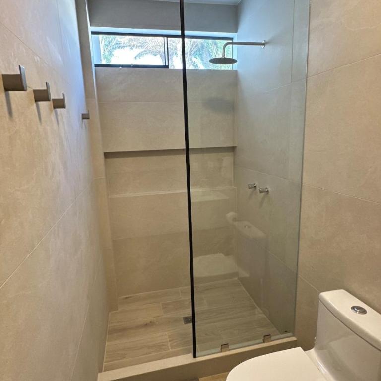 Private Room in Seafront House - Queen Room with Pool View - 24