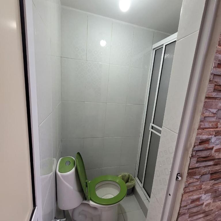 KMO HOUSE Cali 2 - Large Double Room - 9