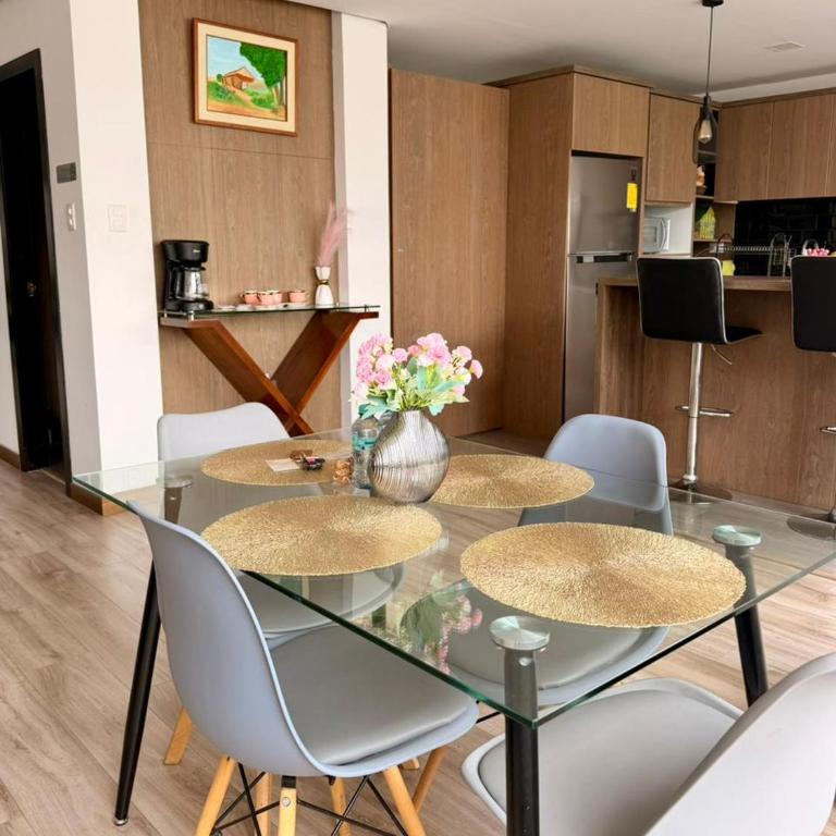 Departamento CENTRICO CENTRO LOJA - Apartamento de 3 dormitorios - 8