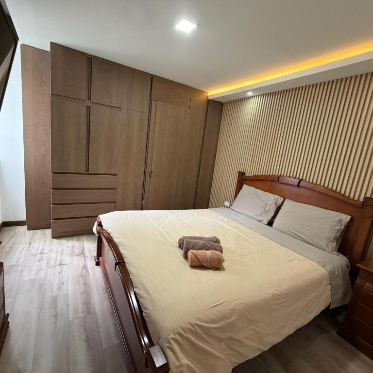 Departamento CENTRICO CENTRO LOJA - Apartamento de 3 dormitorios - 28