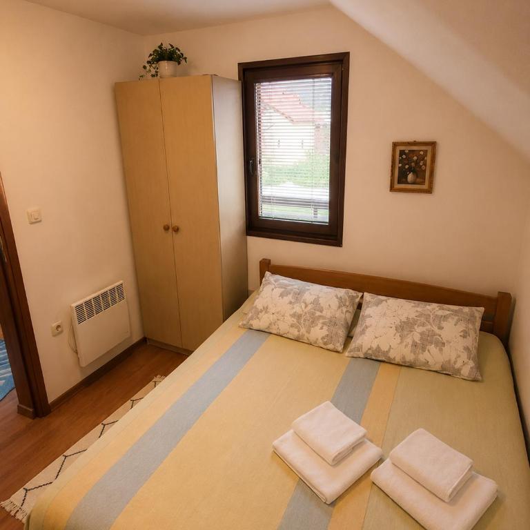 Sweet House, 2 Bedrooms, Free Parking, Near Sarajevo & Jahorina - Apartman - 7