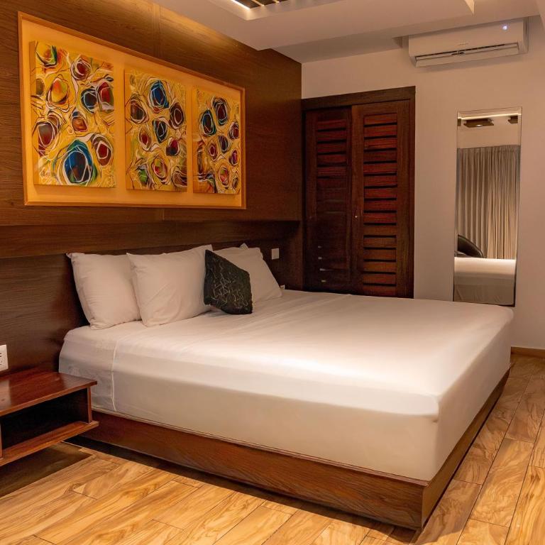 Ame Hotel Boutique & Spa - Chambre Lit King-Size avec Balcon - 5