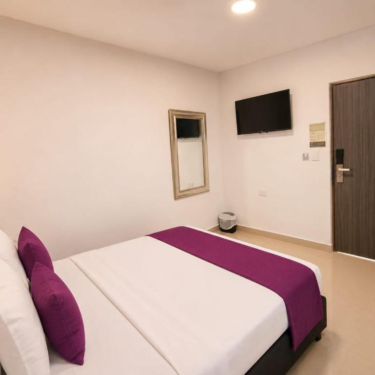 Hotel Gama Cartagena - Double Room with Private Bathroom - 8