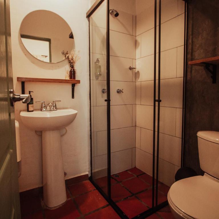 Centro Hostel Medellin - Double Room - 4