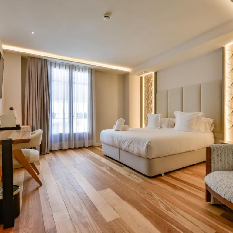 Las Torres by Santas Hotels - Suite con Vista Città - 8
