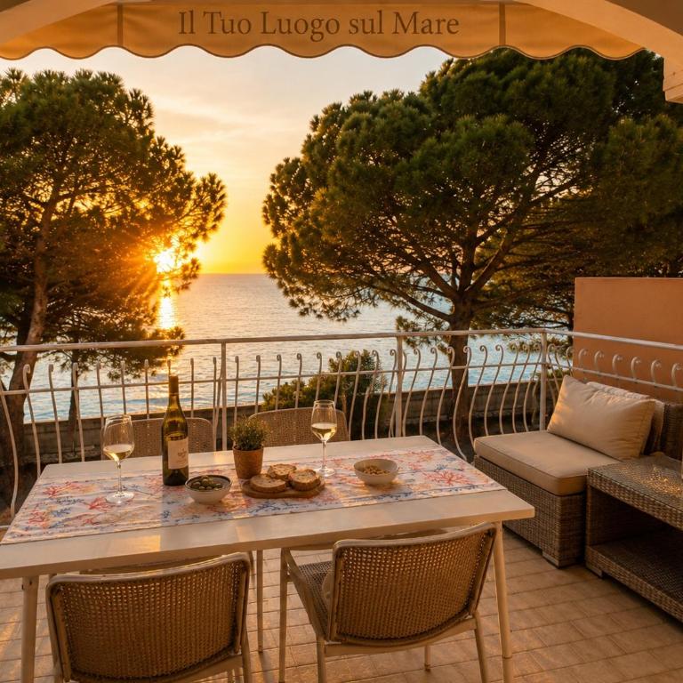BeachfrontGrado Seaview Apartment Costa Azzurra - Appartamento con 3 Camere da Letto - 3