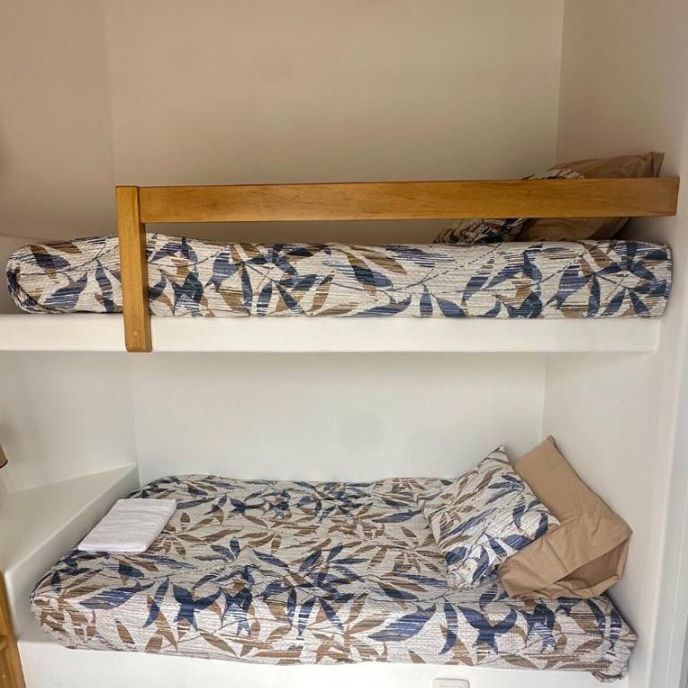 Private Room in Seafront House - Quadruple Room with Private Bathroom - 14