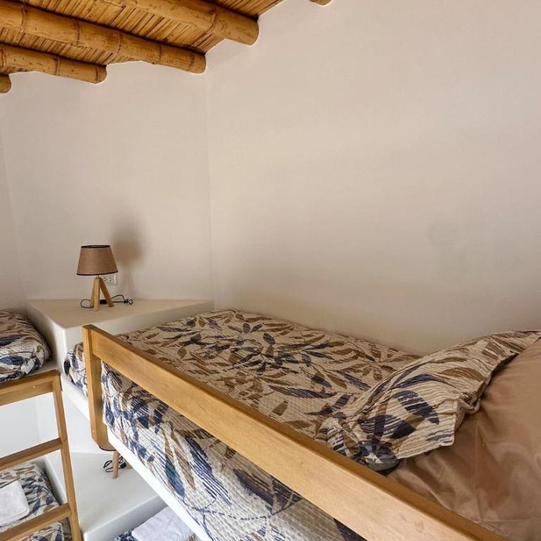 Private Room in Seafront House - Quadruple Room with Private Bathroom - 10