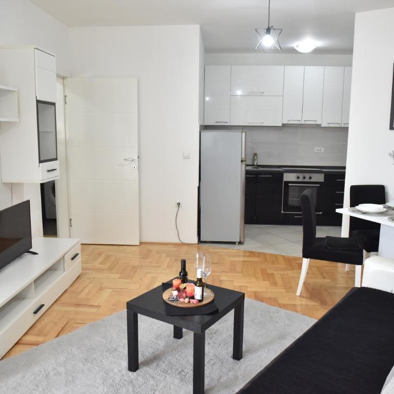 Apartman Black Star - One-Bedroom Apartment - 38