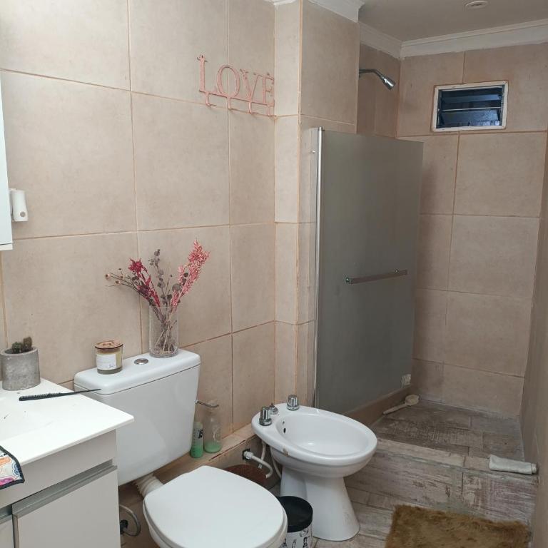 Amplia y cómoda casa en victoria, cerca de tigre - Apartamento de 1 dormitorio - 1