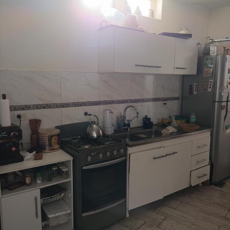 Amplia y cómoda casa en victoria, cerca de tigre - Apartamento de 1 dormitorio - 2