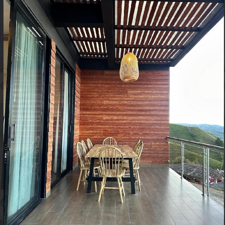 Montecielo Hosting - Family Bungalow - 8