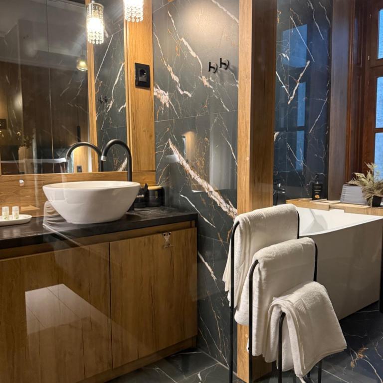 Lux Dabic 2 - One-Bedroom Apartment - 2
