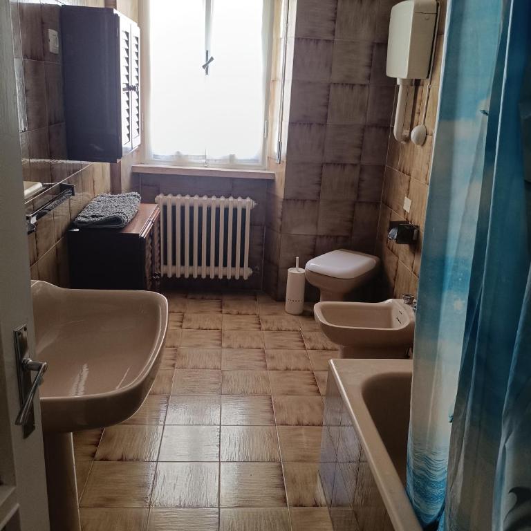 Appartamento via sabotino - Three-Bedroom Apartment - 9