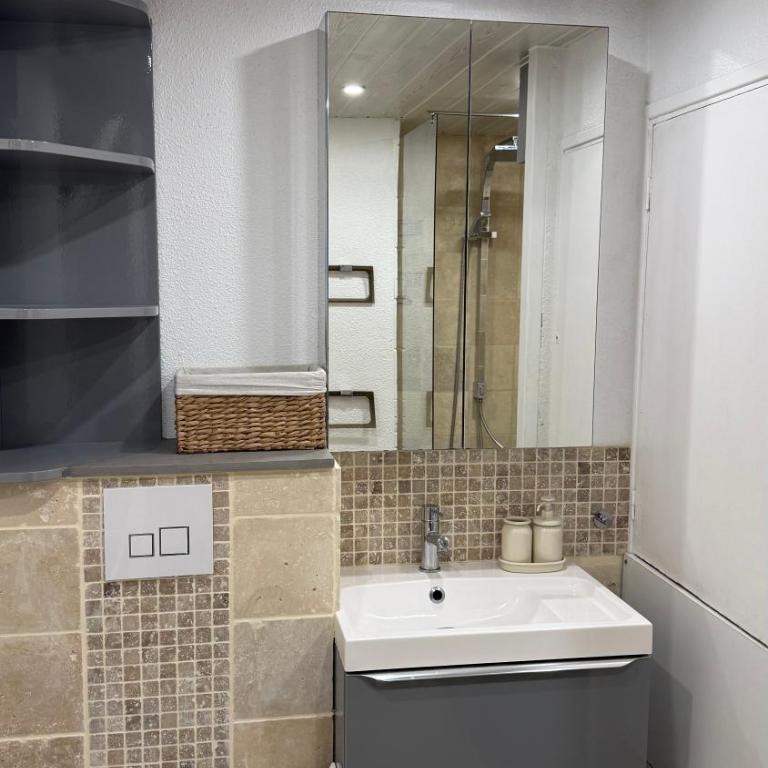 Le Clair d Eau - Two-Room Apartment - 10