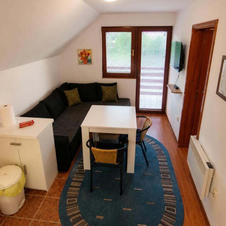 Sweet House, 2 Bedrooms, Free Parking, Near Sarajevo & Jahorina - Apartman - 5