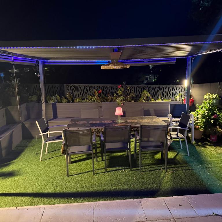 Family Villa SMB - Villa - Vue sur Jardin - 82
